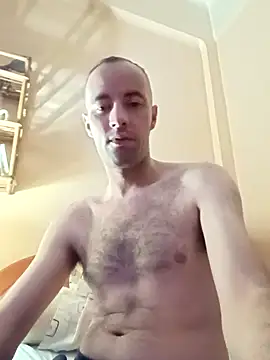 Snapshot of alexpo27 chatting on 11.10.25 alexpo27 online show from 11.10.25