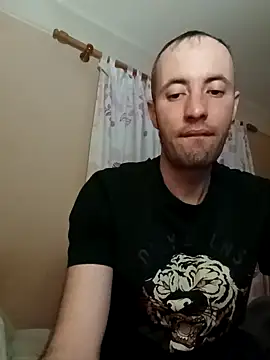 Snapshot of alexpo27 chatting on 11.21.25 alexpo27 online show from 11.21.25