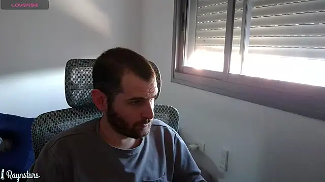 Snapshot of raynstars chatting on 03.02.26 raynstars online show from 03.02.26