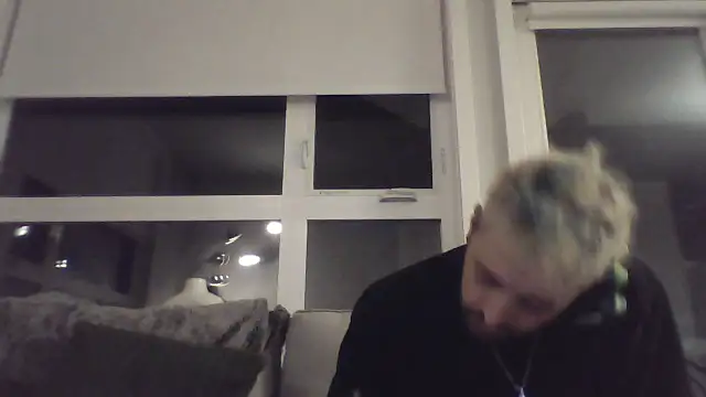 Snapshot of BlinkBoyRave chatting on 09.26.25 BlinkBoyRave online show from 09.26.25