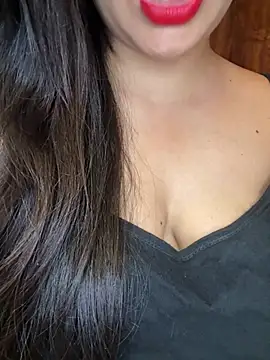 Snapshot of annanya01 chatting on 05.19.26 annanya01 online show from 05.19.26