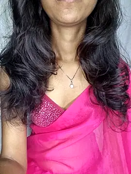 Snapshot of Diyab chatting on 11.19.25 Diyab online show from 11.19.25