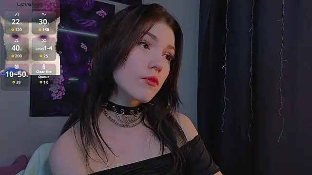 Snapshot of Sophie_SkyAngel chatting on 11.24.25 Sophie SkyAngel online show from 11.24.25