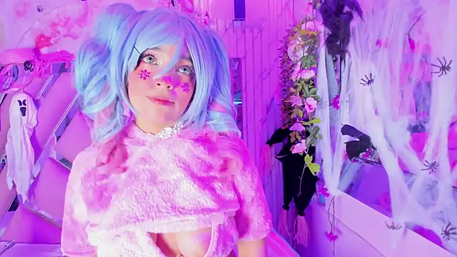 Snapshot of Akane_Hikari_ chatting on 11.23.25 Akane Hikari online show from 11.23.25