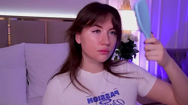 MeganStrain online show from 09.18.25