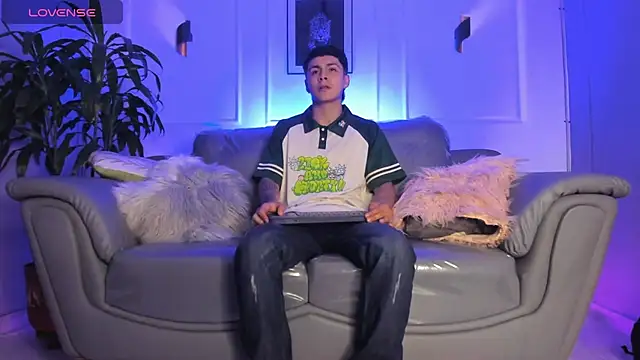 Leo santoro online show from 02.19.26