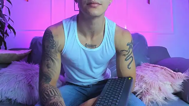 Leo santoro online show from 02.21.26