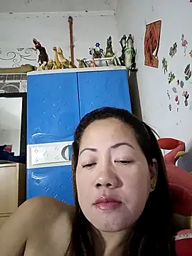 Snapshot of SweetASS6969 chatting on 10.10.25 SweetASS6969 online show from 10.10.25