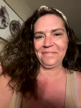 Snapshot of petalsexy chatting on 09.17.25 petalsexy online show from 09.17.25