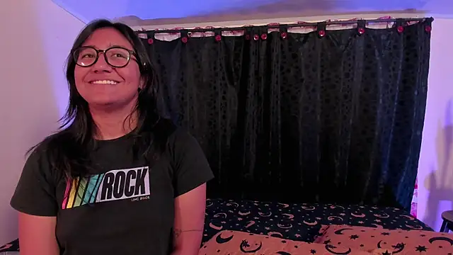 CrazyCakes  online show from 04.20.26