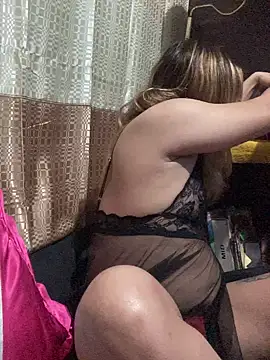 pretty TRANSjona online show from 03.30.26