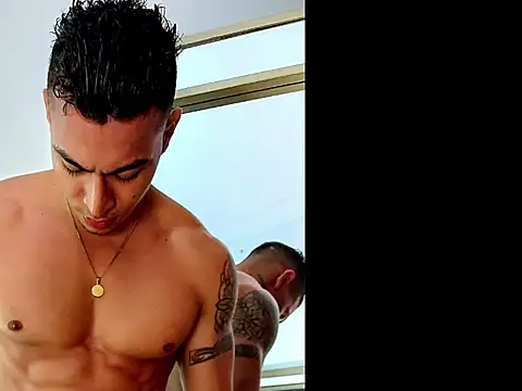 cristopher 22cm online show from 01.14.26