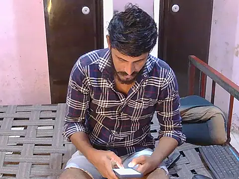 Snapshot of krishjaat43 chatting on 06.17.26 krishjaat43 online show from 06.17.26
