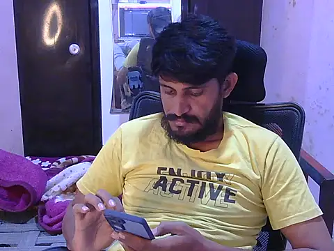 Snapshot of krishjaat43 chatting on 06.19.26 krishjaat43 online show from 06.19.26