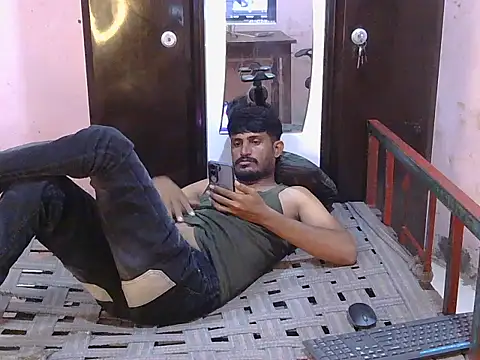 Snapshot of krishjaat43 chatting on 07.13.26 krishjaat43 online show from 07.13.26