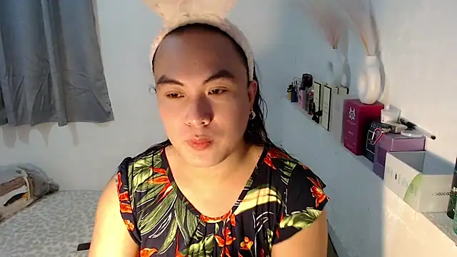 asianayumi online show from 01.17.26