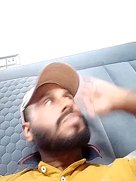 Snapshot of amitkumarkangra chatting on 09.11.25 amitkumarkangra online show from 09.11.25