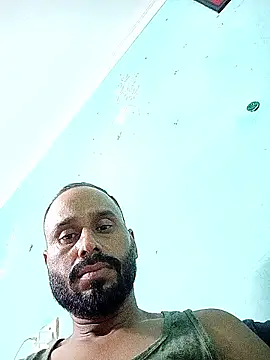 Snapshot of amitkumarkangra chatting on 09.19.25 amitkumarkangra online show from 09.19.25