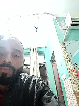 Snapshot of amitkumarkangra chatting on 10.07.25 amitkumarkangra online show from 10.07.25