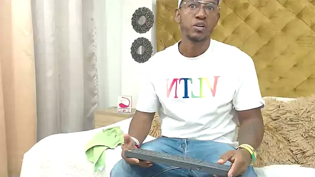 AndyCalifornia1 online show from 09.25.25