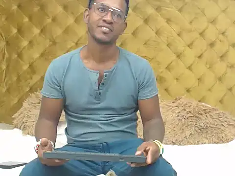 AndyCalifornia1 online show from 10.17.25