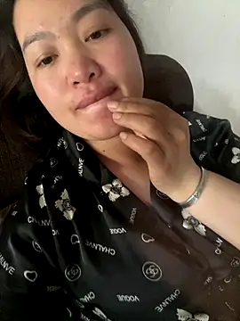 Nhung584 online show from 11.08.25