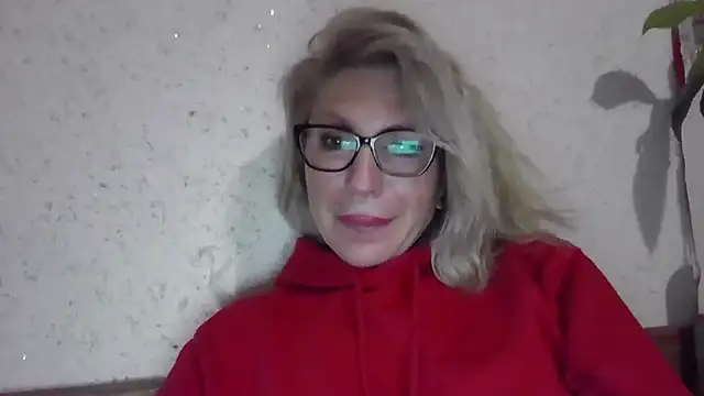 fox red lady7 online show from 04.17.26