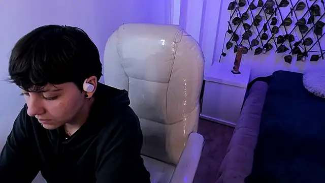 Nathaly ds online show from 11.14.25