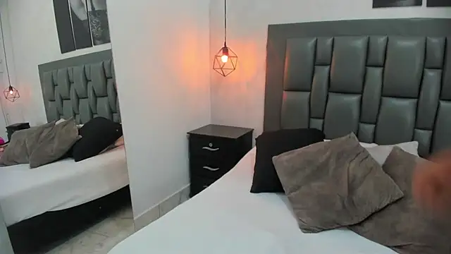 Snapshot of dakota_roussee chatting on 09.27.25 dakota roussee online show from 09.27.25