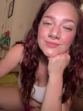 Snapshot of zarialove chatting on 06.18.26 zarialove online show from 06.18.26