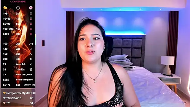 sofiacaramel online show from 10.04.25