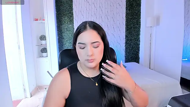 sofiacaramel online show from 11.01.25