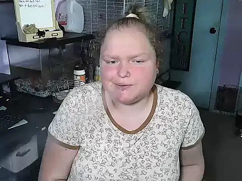 KadiSparkle online show from 09.16.25