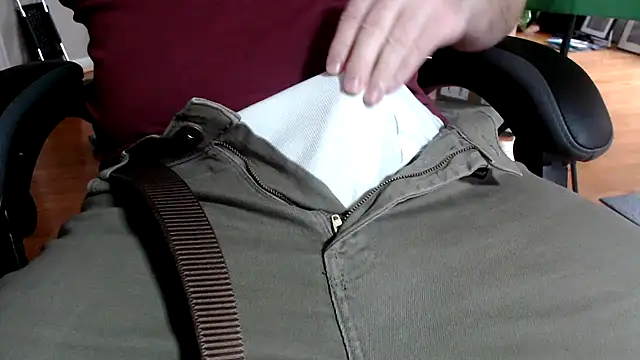 Snapshot of whitewagonsuck chatting on 02.21.26 whitewagonsuck online show from 02.21.26