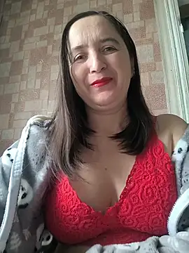 EvelinCutex online show from 12.15.25