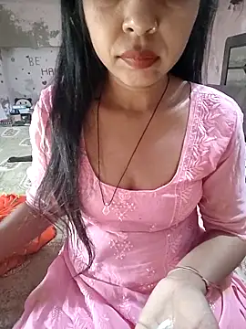 Paakhi-Singh online show from 12.16.25