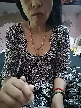Snapshot of Paakhi-Singh chatting on 07.11.26 Paakhi-Singh online show from 07.11.26