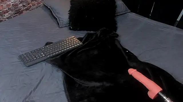 WILD FIREE  online show from 06.19.26