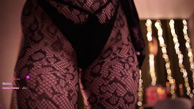 MaryHols online show from 12.21.25