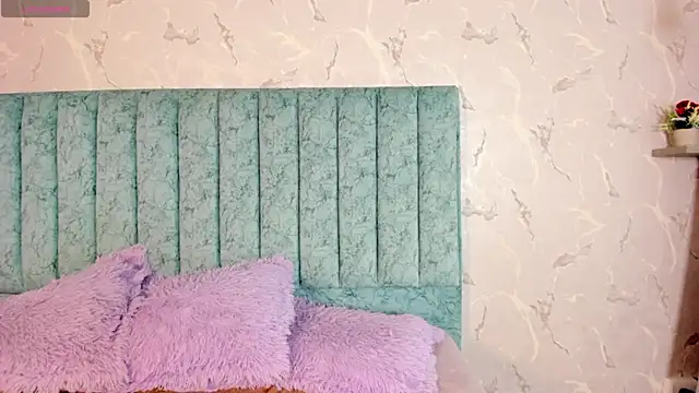 Saya Amaretto1 online show from 10.03.25