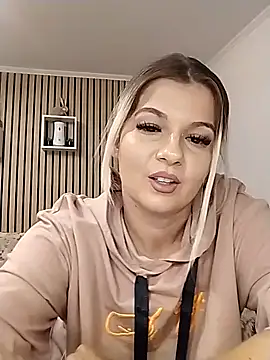 Mayaaaaaa  online show from 11.06.25