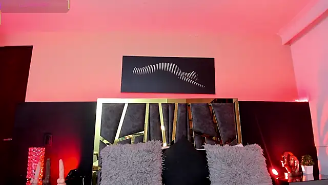 ScarletTorres online show from 10.09.25