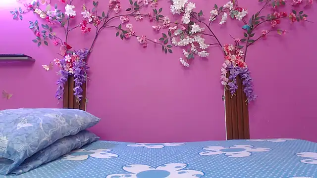 skinnybarbie022 online show from 02.09.26