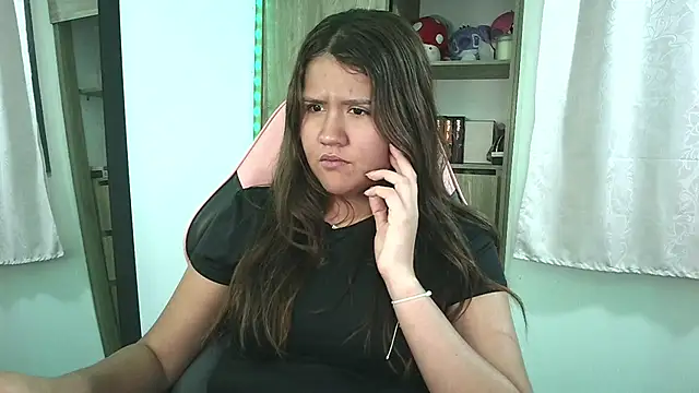 Oliviawatson1 online show from 10.09.25