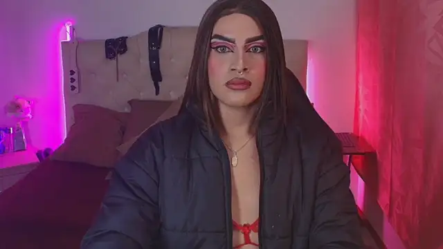 lailahdark online show from 11.15.25