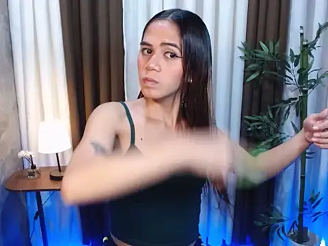 Snapshot of xPrecuioseChesca chatting on 09.16.25 xPrecuioseChesca online show from 09.16.25