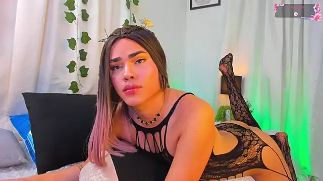 Snapshot of blazeestevezz chatting on 09.12.25 blazeestevezz online show from 09.12.25