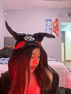 Snapshot of lilasad3 chatting on 12.04.25 lilasad3 online show from 12.04.25