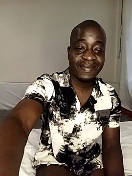 WaiterZim online show from 10.05.25