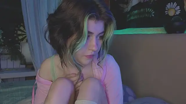 Miko Meow online show from 07.02.26